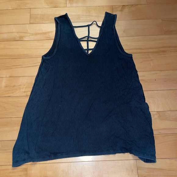 Navy blue American Eagle soft and sexy ribbed tank - Picture 1 of 3